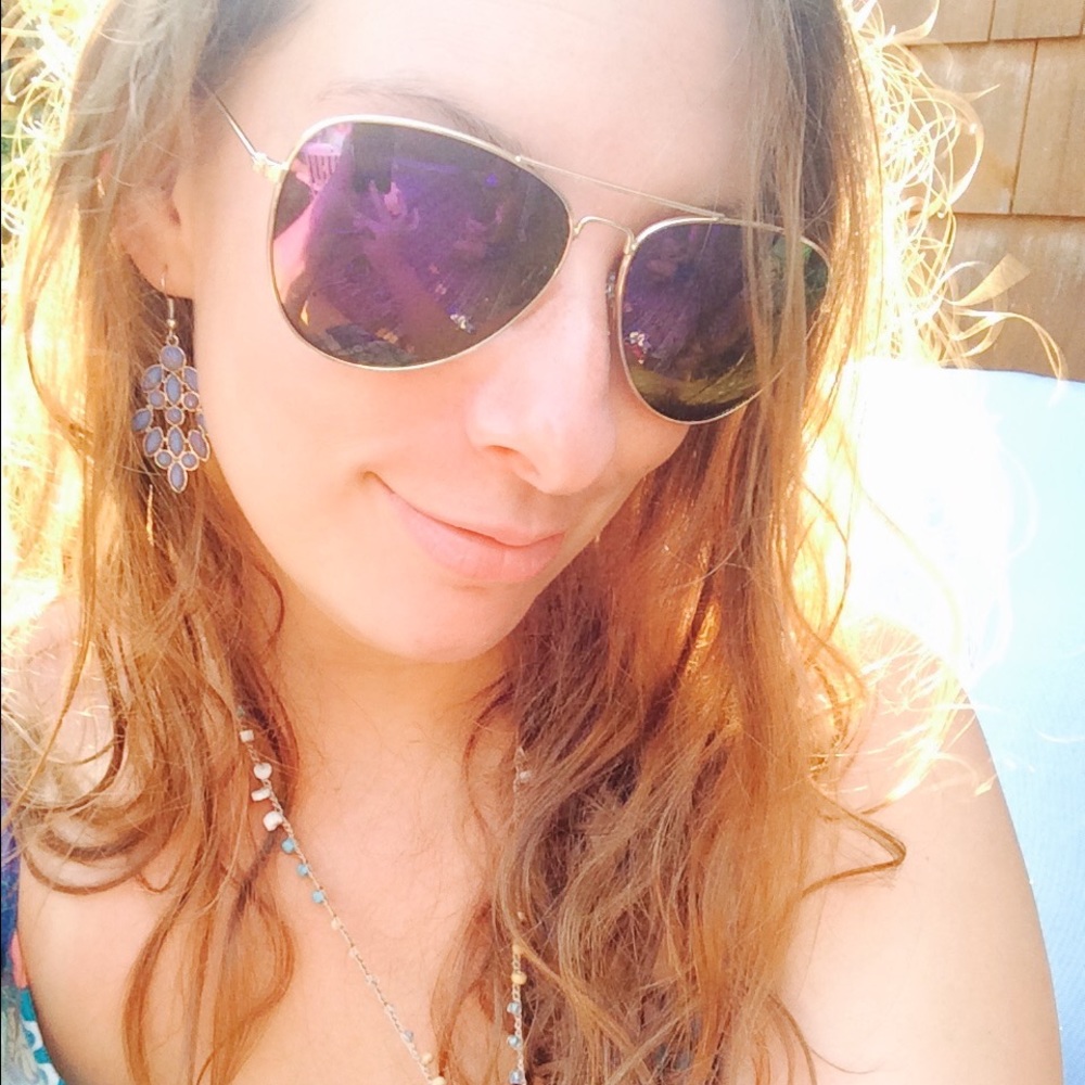 💕🤗 Meet Your Posher! 🤗💕