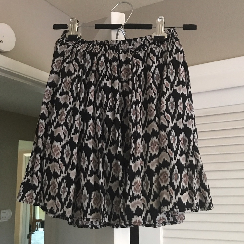 Brandy Melville skirt