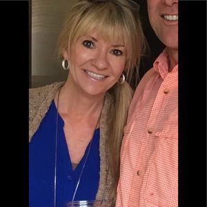 Meet your Posher, Shelly