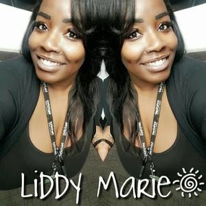 Meet your Posher, Lydia