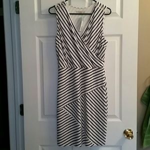 41 Hawthorn Anouke Knit dress