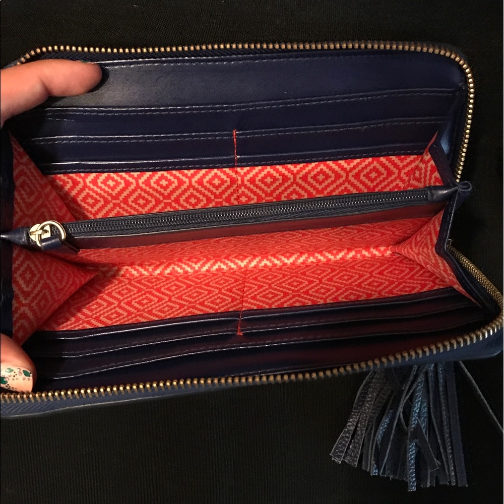 Mercer Wallet ✨ - Picture 4 of 4