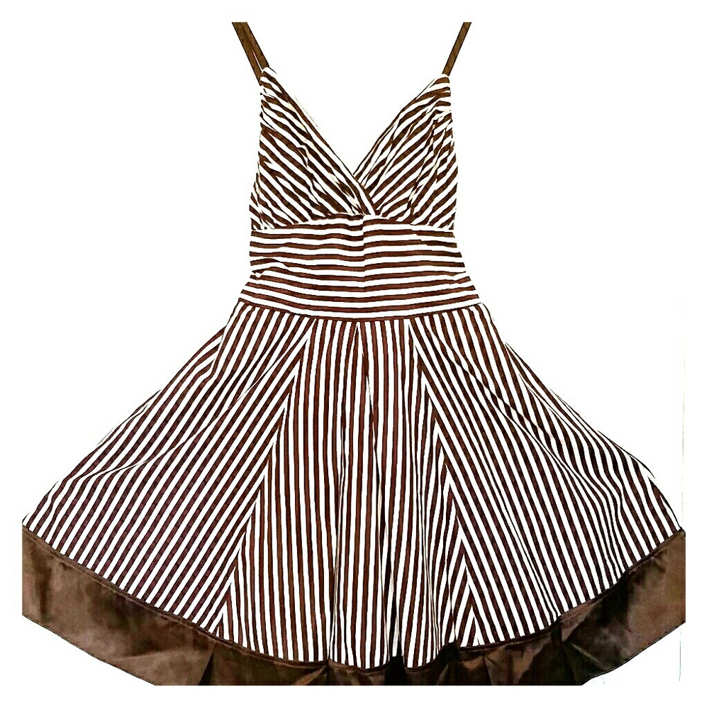 French dress, size S, brown