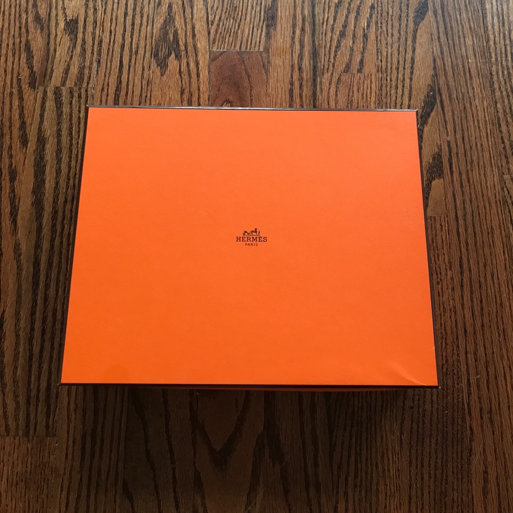 Hermes box
