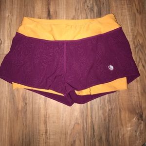 athletic shorts MPG size s