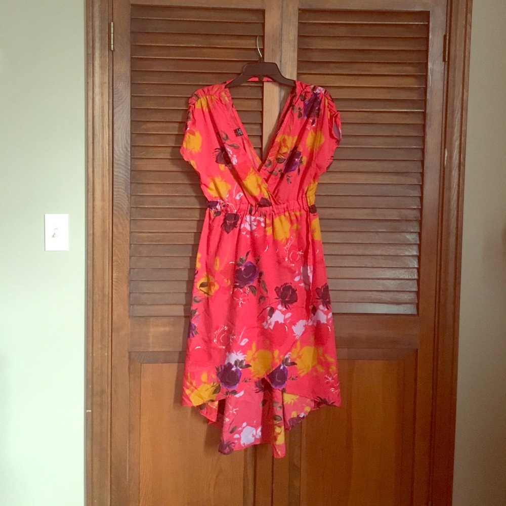 Beautiful and bright summer dress!