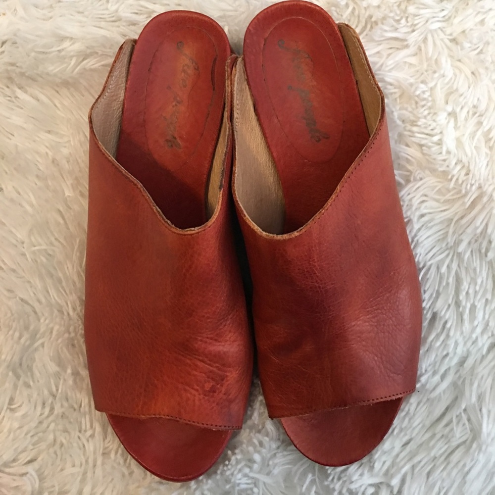 Orange Free People clogs