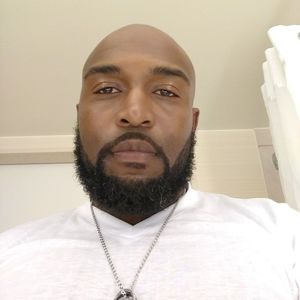 Meet your Posher, Larry