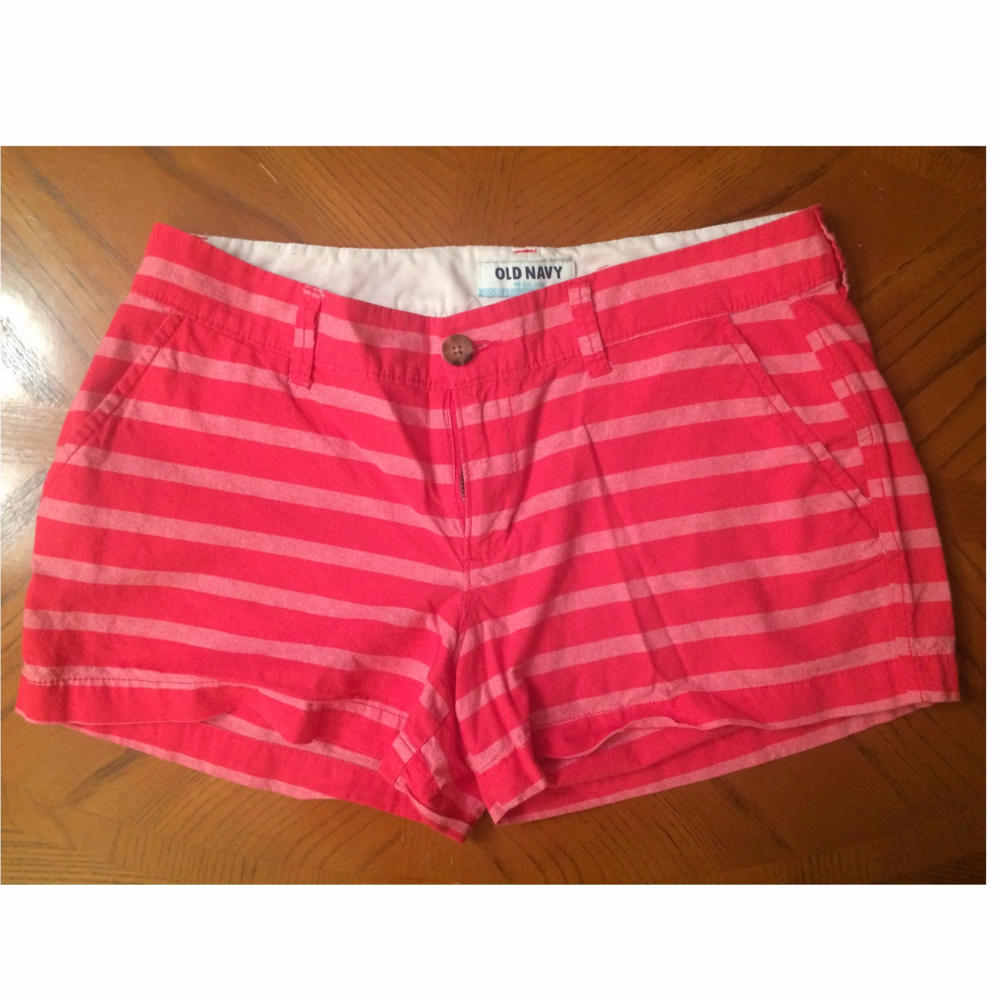 MOVING SALE Pink striped shorts