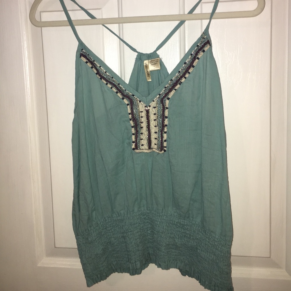 BOUTIQUE STYLE TANK size L (runs small)