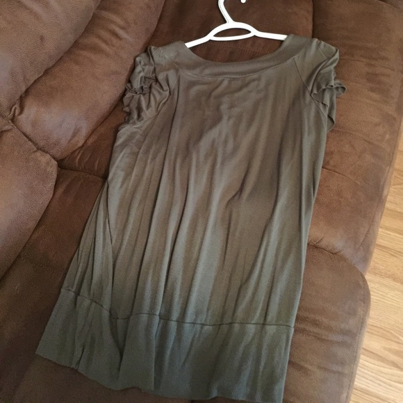 Top - Picture 2 of 2