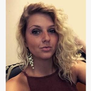 Meet your Posher, Alaina