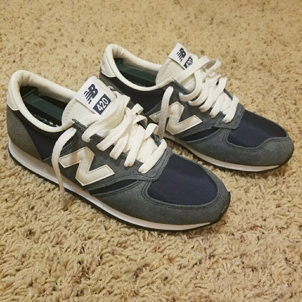 New Balance 420