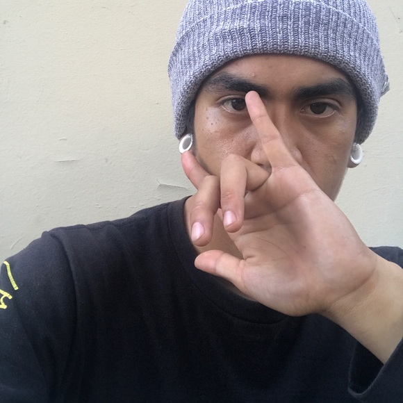 Meet your Posher, Angel - Picture 1 of 1