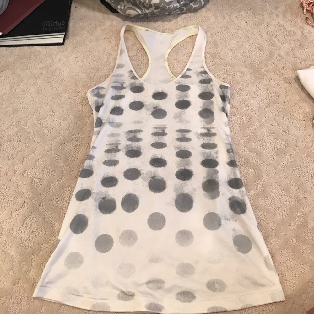 Lulu lemon polka dot top