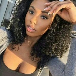 Meet your Posher, Michaela