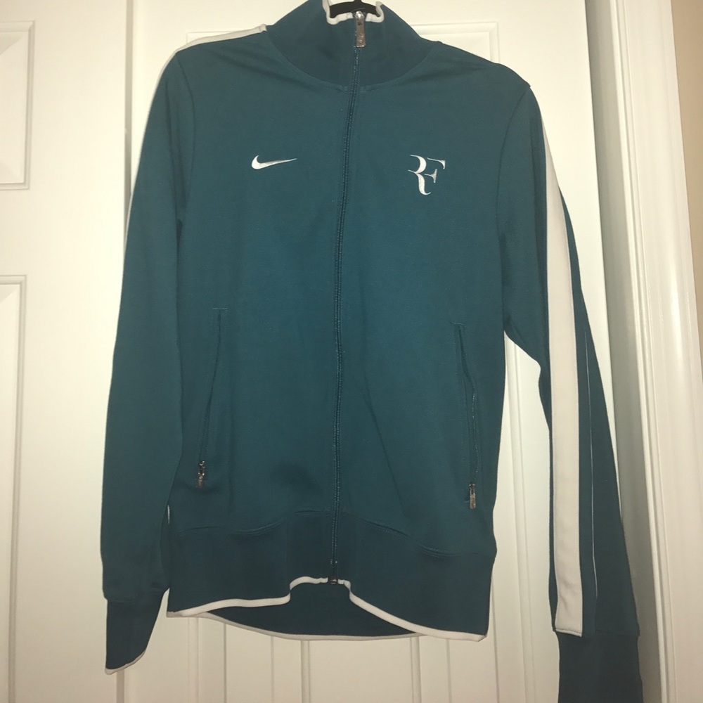 Roger Federer warm up jacket