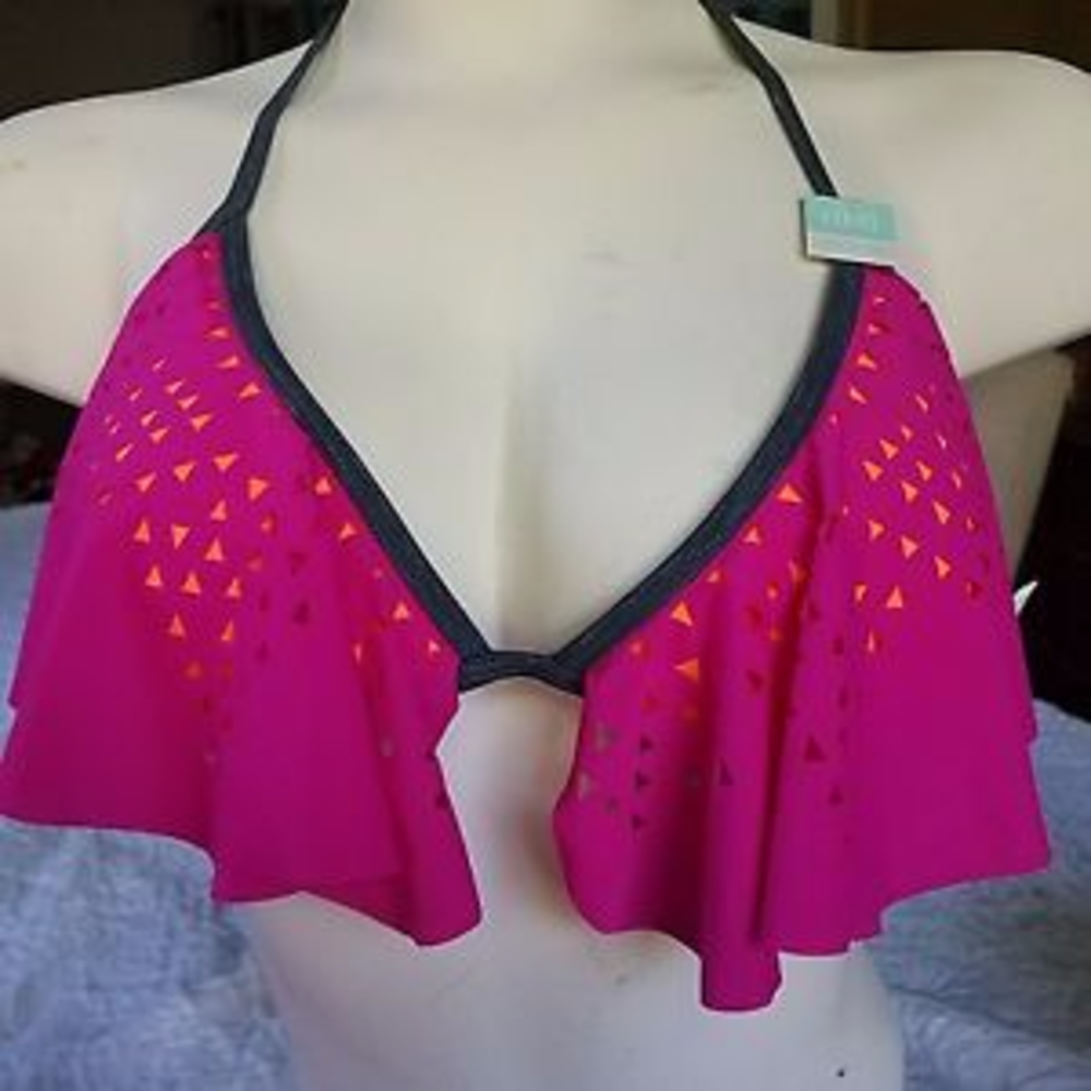 L A-C VICTORIAS SECRET PINK NEW Swim top
