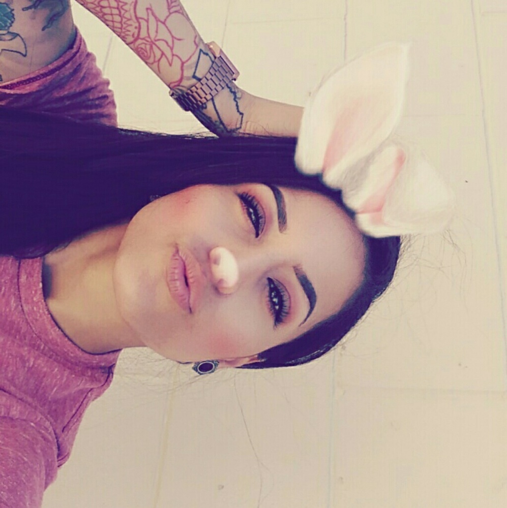 Meet your Posher, Maria