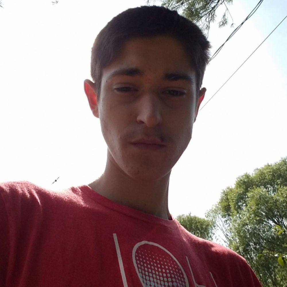 Meet your Posher, Aaron