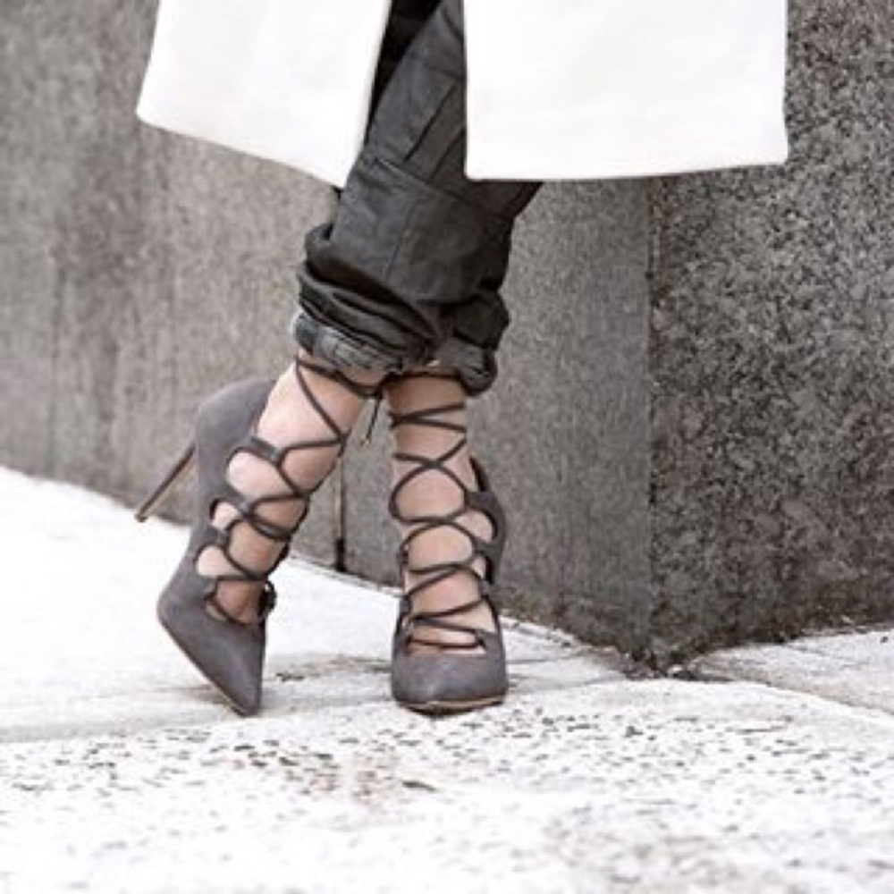 Steve Madden Keeton Heel •Price Firm