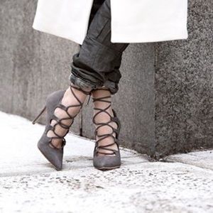 Steve Madden Keeton Heel •Price Firm