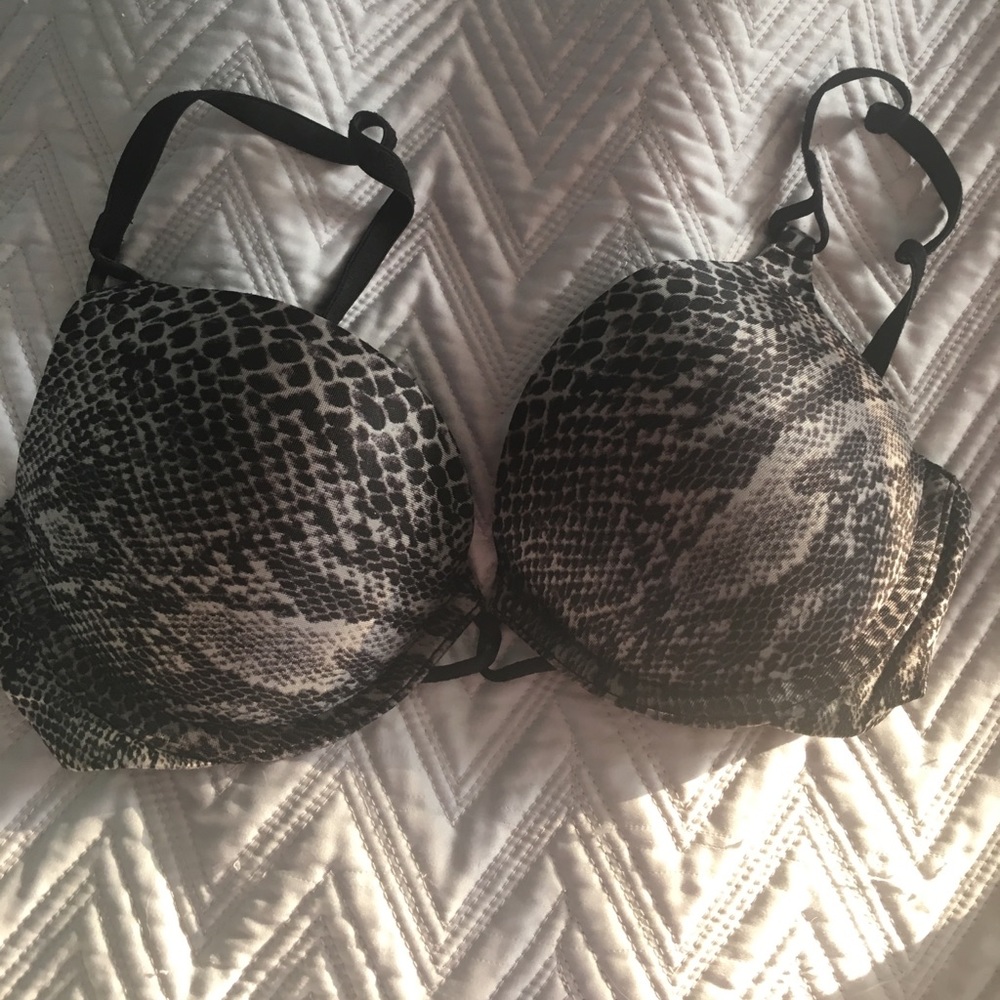 Victoria's Secret Hello Bombshell 34A