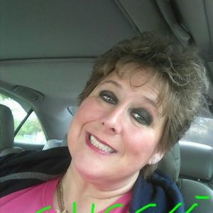Meet your Posher, Tonya