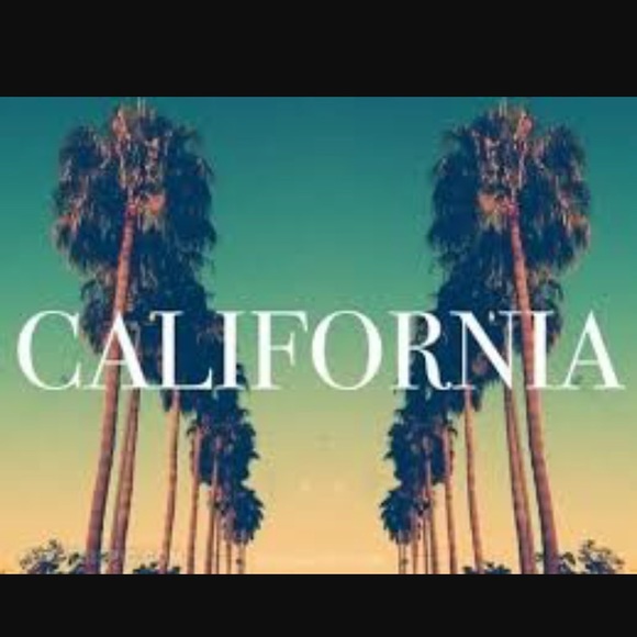 Meet your Posher, Mari! - Picture 2 of 3