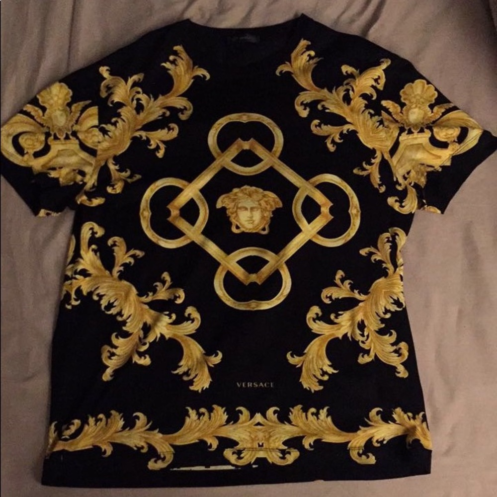 Versace t- shirt