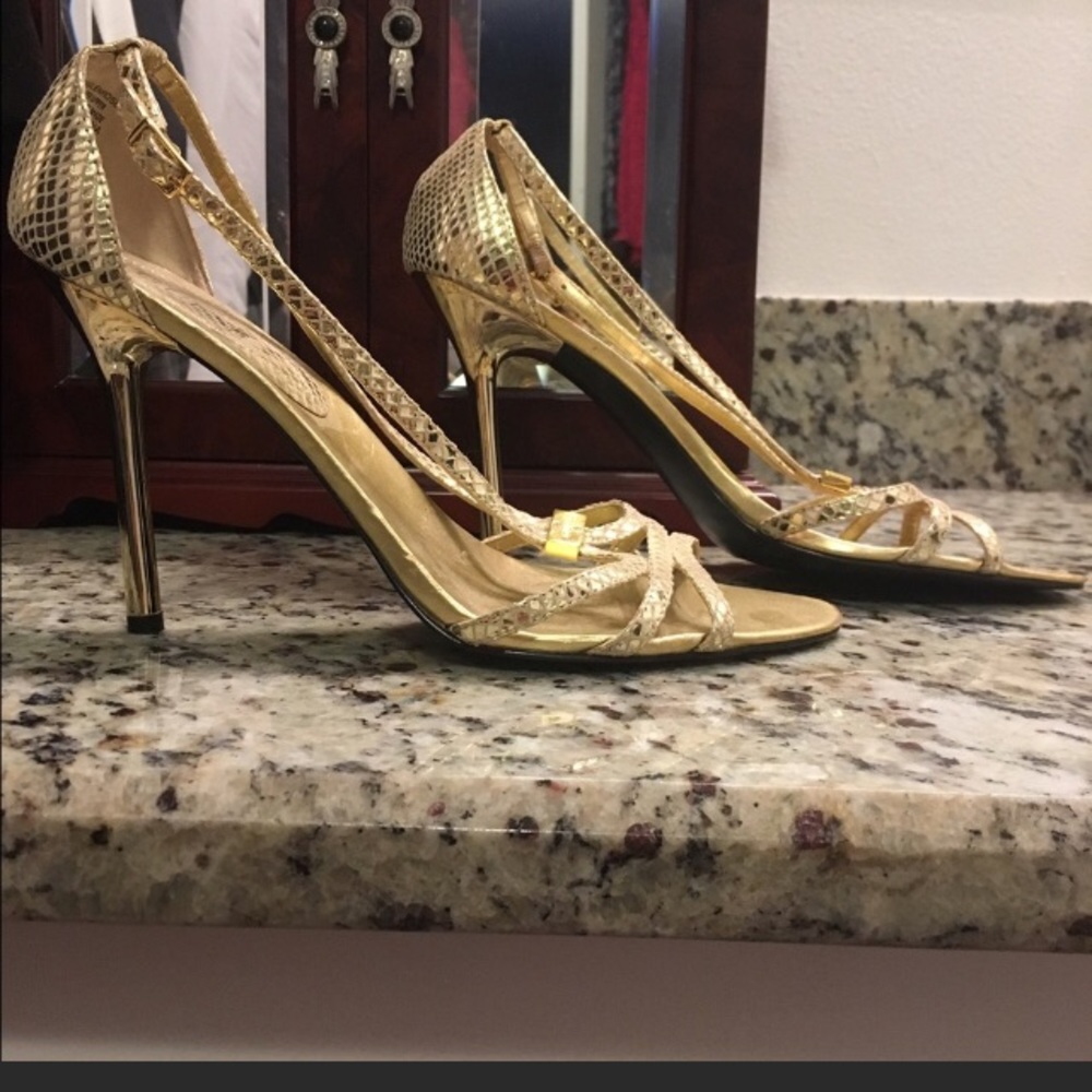 GUESS Gold snakeskin textured high heals