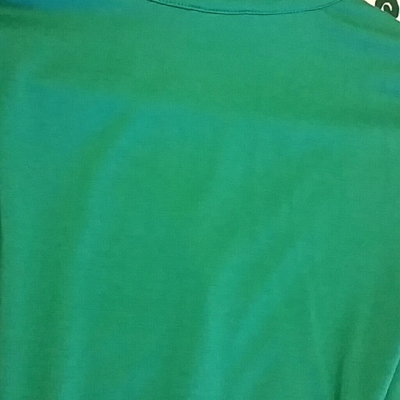 🚨LAST CHANCE -Donating Green Tunic - Picture 3 of 3