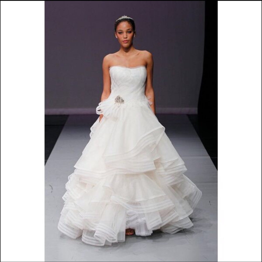 Rivini Waverly Wedding Dress