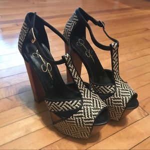 Jessica Simpson- "Dany" platform heels 👠