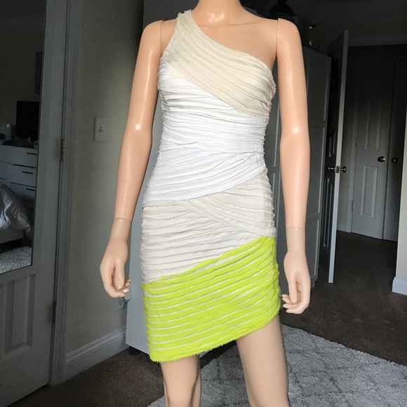 Bebe Gradient Dress - Picture 2 of 8