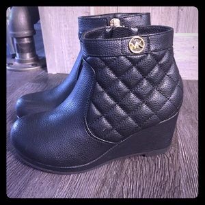 Girls Michael Kors wedge booties