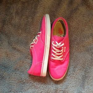 Womens Vans Atwood size 8.5 (Hot Pink)