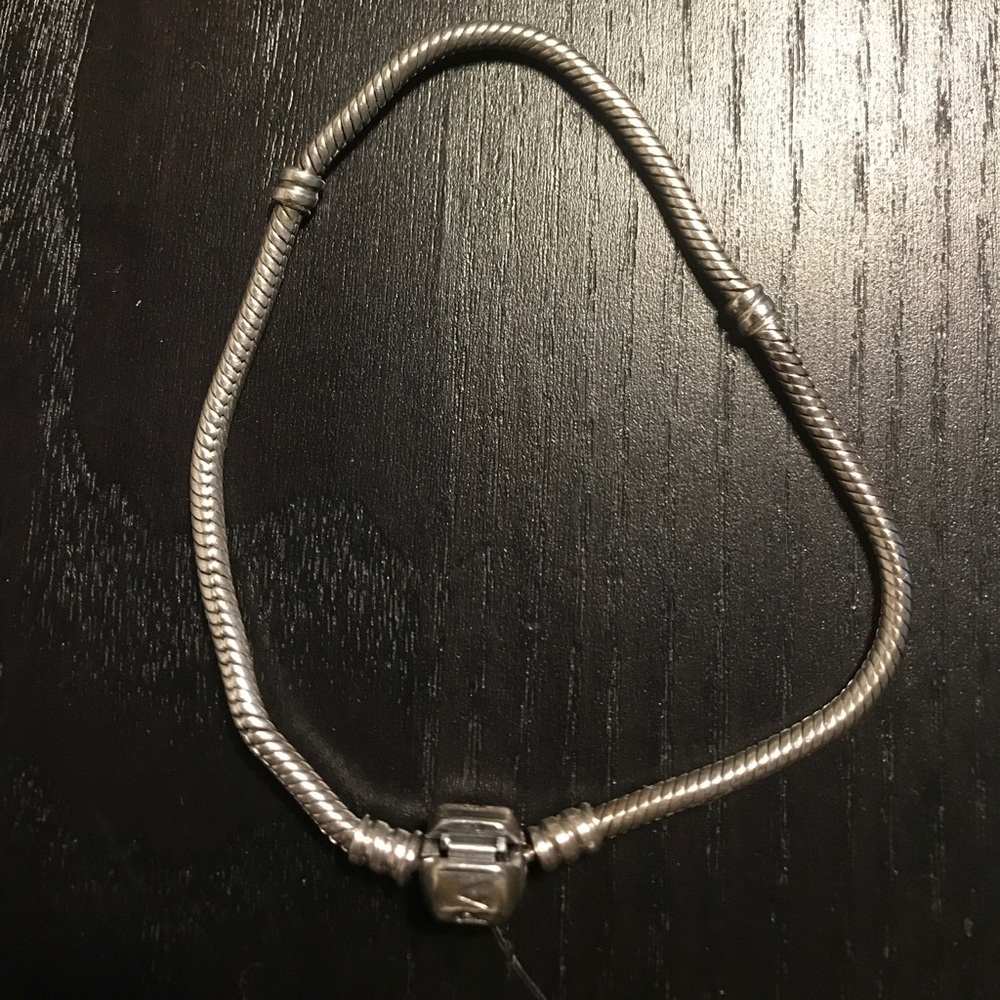 PANDORA BRACELET