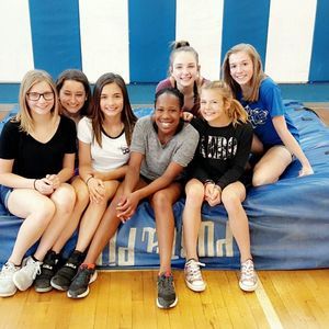 Meet your Posher, Adeyah