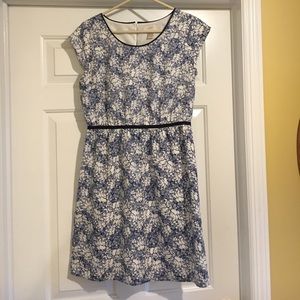 Cute Ann Taylor Loft dress Size 4
