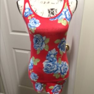Abercrombie Stretch Floral Tank Size XL