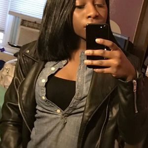 Meet your Posher, Ayana