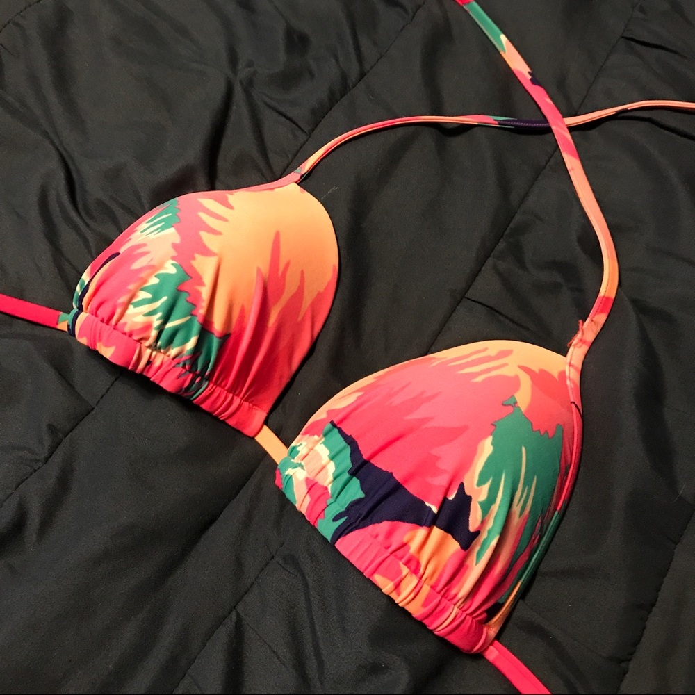 American eagle floral bikini top