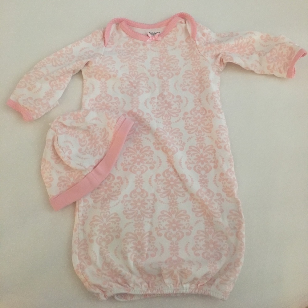 NWOT Little Me Pink & White Floral Gown with Cap