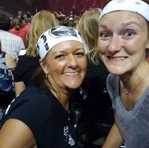 Meet your Posher, Wendy