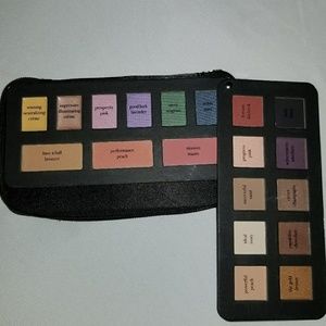 ybf - Slide Into Success Makeup Palette NEW
