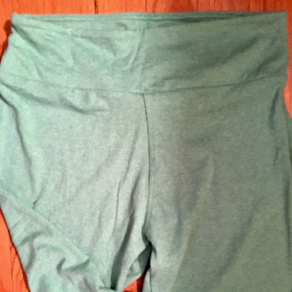LuLaRoe OS heather green leggings