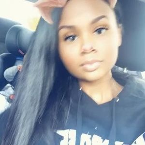 Meet your Posher, Brittany