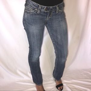 Silver Jeans W26/L31  Tuesday 16 1/2"