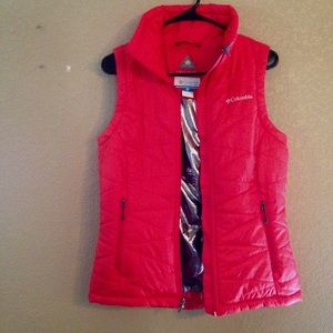 Columbia vest